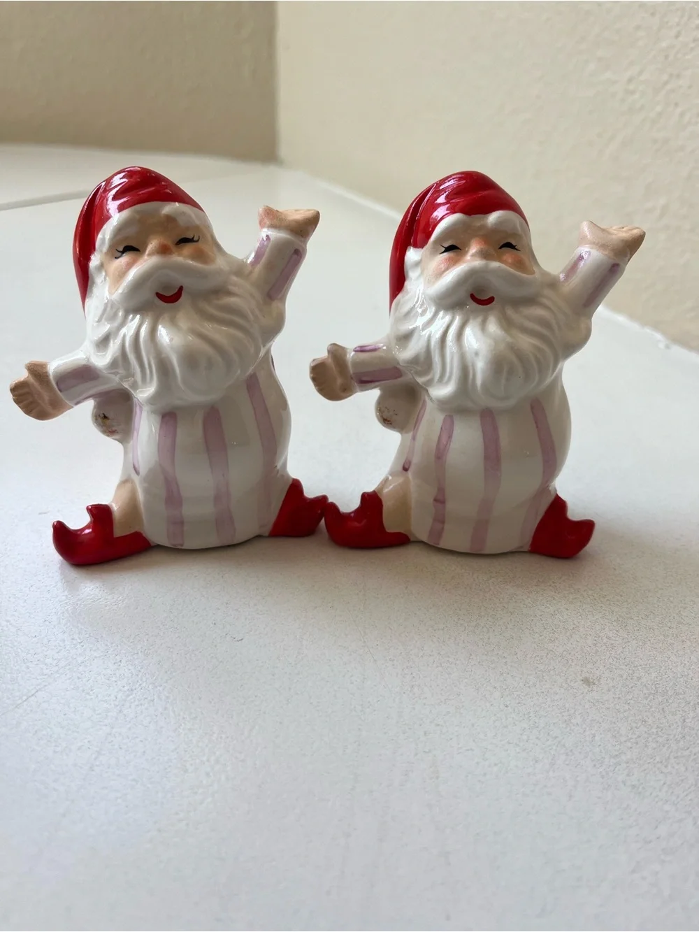 Norcrest Ceramic Santa Pair Red and Light Pink Pajamas Salt and Pepper Shakers